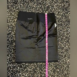 Dolce and Gabbana Black Pencil Skirt With Slit / Zipper Size 42
